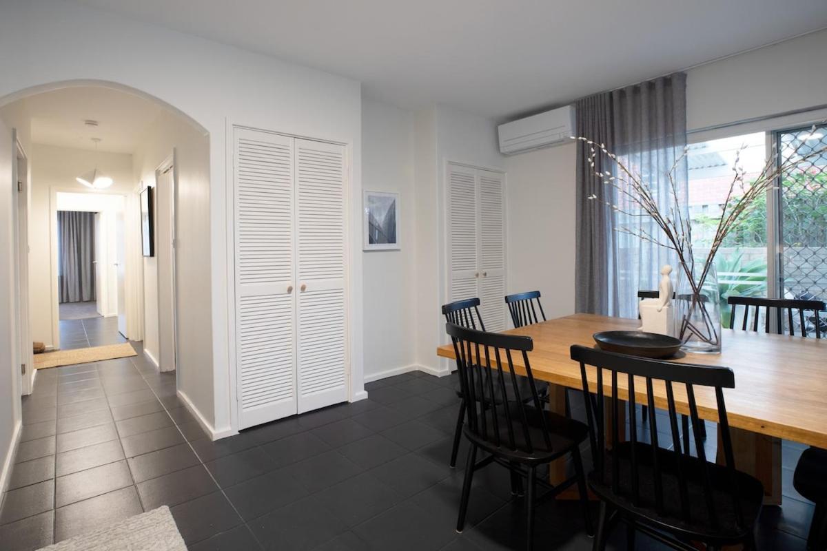 Apartment Apartment, Zoo Abode *